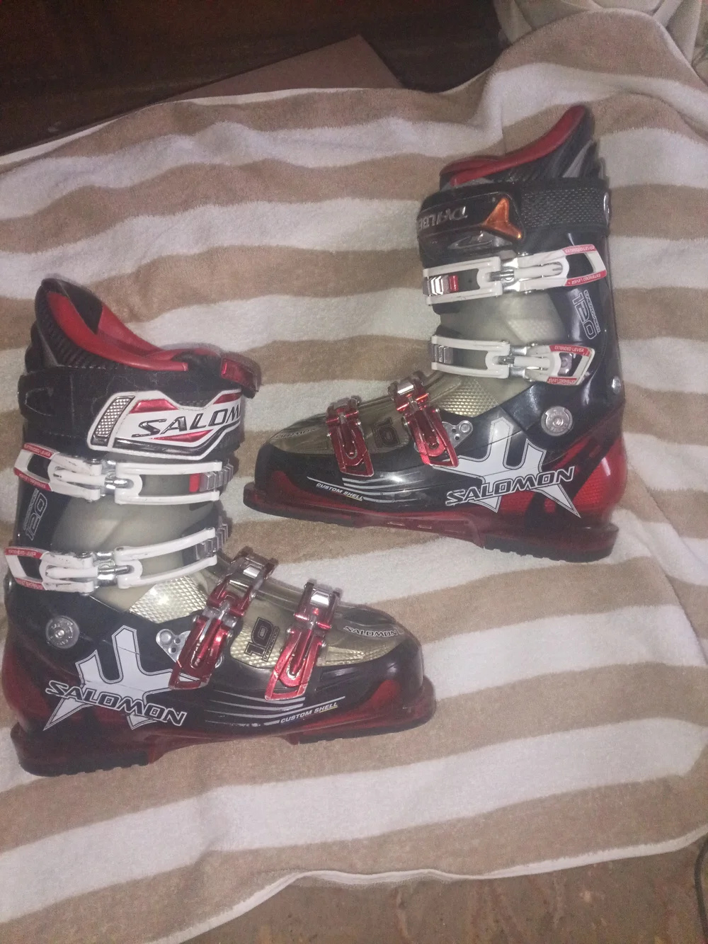 Salomon Men's Red & Black Ski Boots - Custom Shell
